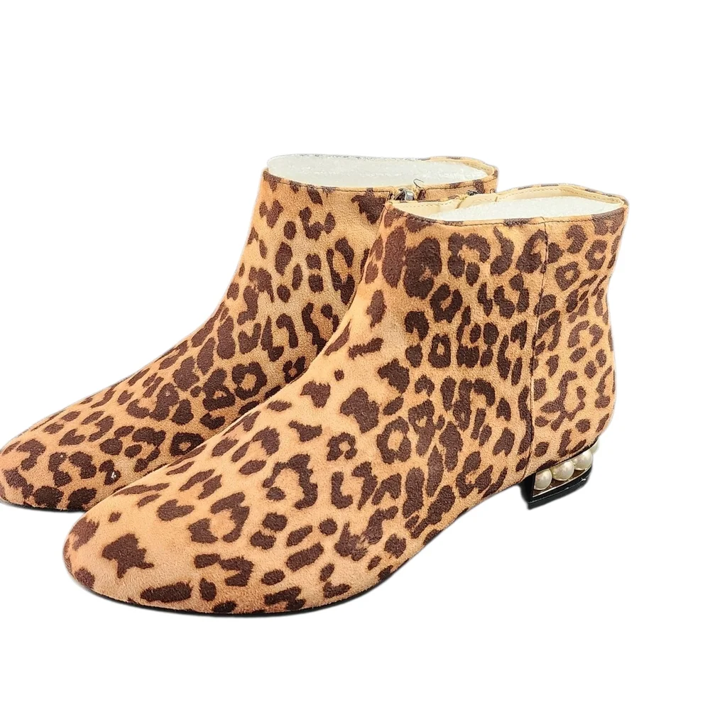 Leopard Print Ankle Booties‎